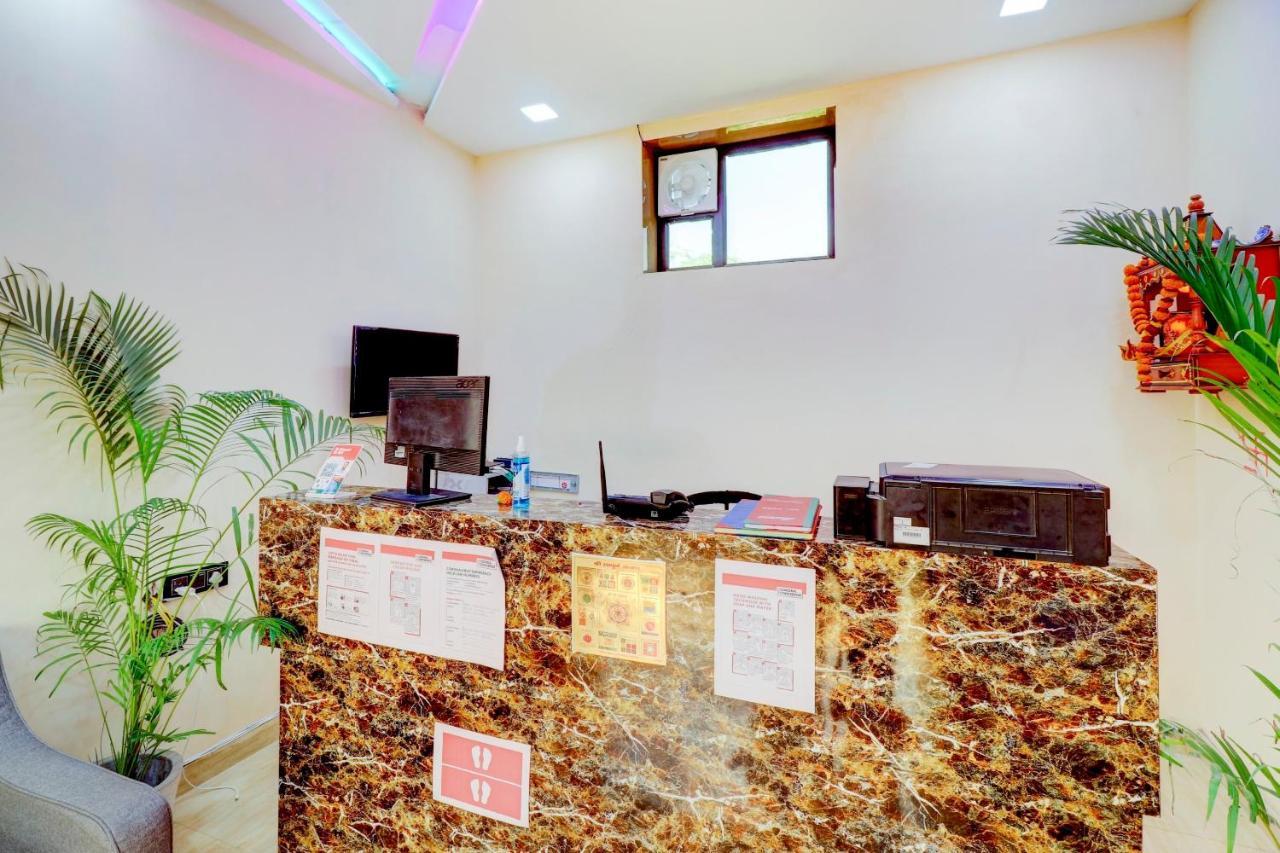 Oyo Flagship 73009 Hotel City Inn Dayal Bagh Exterior foto